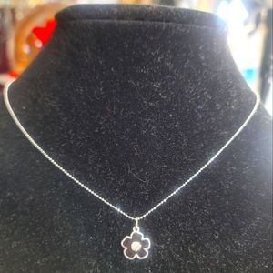 🌟 Lia Sophia Flower Necklace